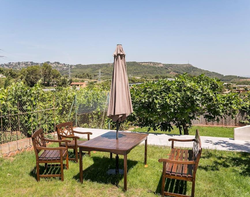 Вилла 20 Min From Bcn- Charming House W/ Pool & Bbq Area Сервелло Экстерьер фото